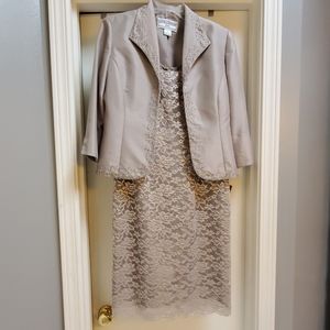 NWT Jessica Howard Formal Dress &  Beaded Shrug